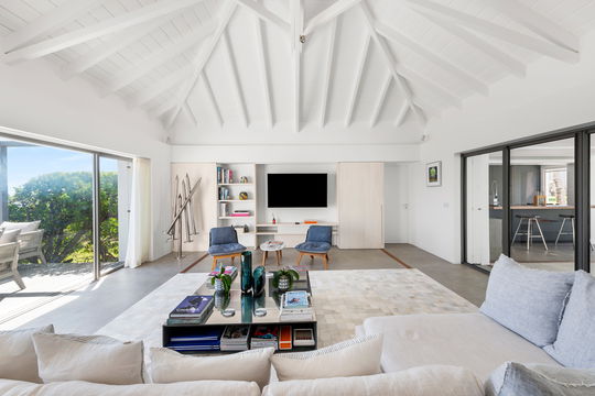 VILLA CASA DEL MAR LIVING AREA VILLA 2 4