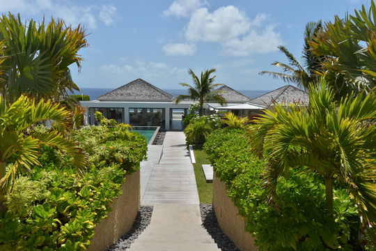 VILLA CASA DEL MAR POOL 1 & TERRACE 17.JPG