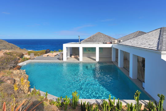 VILLA CASA DEL MAR POOL 2 & TERRACE 3