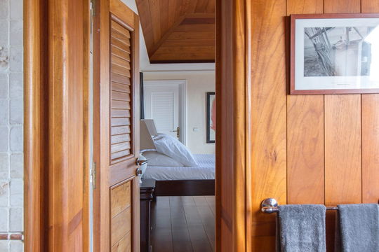 VILLA PASHA BEDROOM1 10