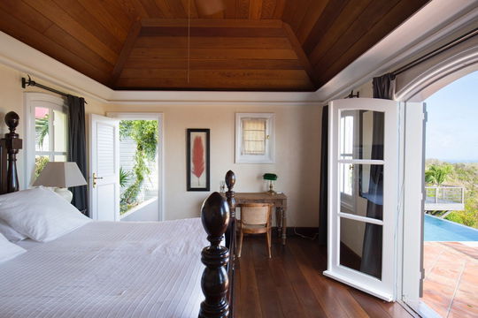 VILLA PASHA BEDROOM1 3