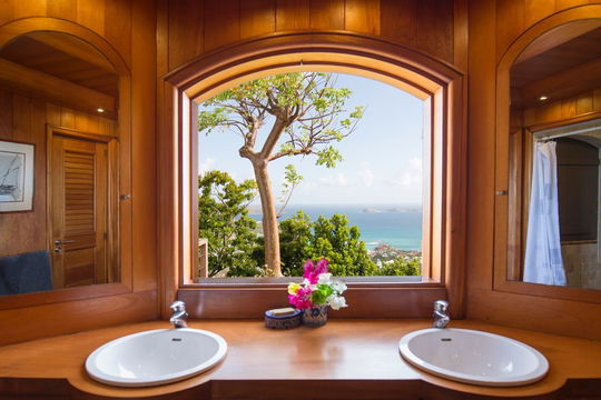 VILLA PASHA BEDROOM1 8