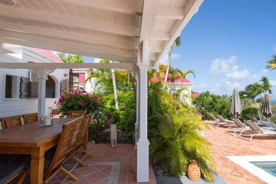VILLA PASHA KITCHEN & DINING AREA 4