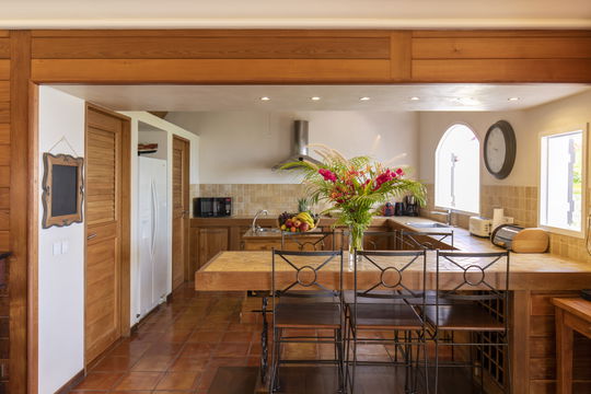 VILLA PASHA KITCHEN & DINING AREA 5