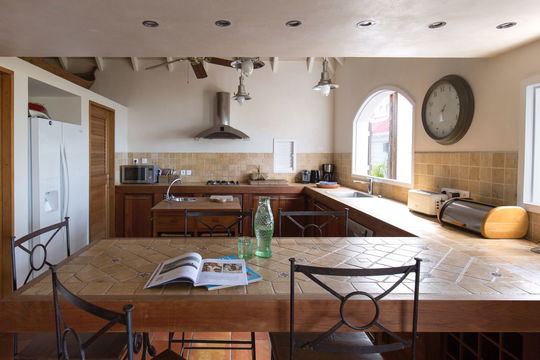 VILLA PASHA KITCHEN & DINING AREA 7