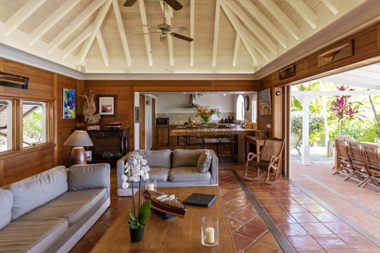 VILLA PASHA LIVING AREA 3