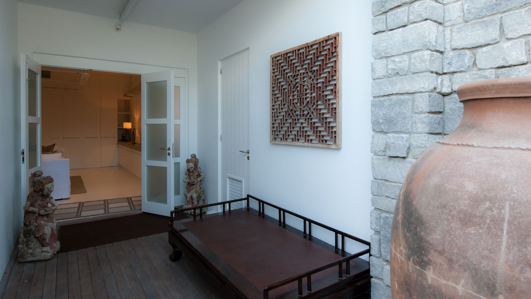 FITNESS & MASSAGE AREAS