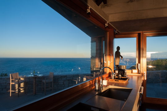 VILLA LA DANSE DES ETOILES KITCHEN & DINING AREA 13
