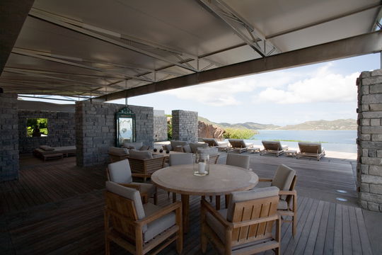 VILLA LA DANSE DES ETOILES KITCHEN & DINING AREA 9