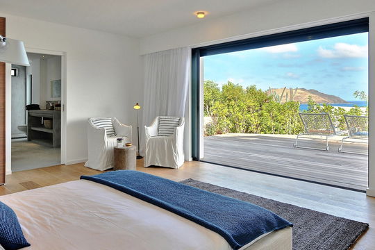 VILLA ERANOS BEDROOM2 1