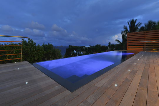VILLA ERANOS BY NIGHT 2