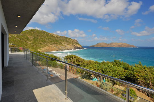 VILLA ERANOS LIVING AREA 3
