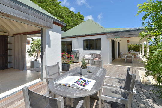 VILLA JALI KITCHEN & DINING AREA 7