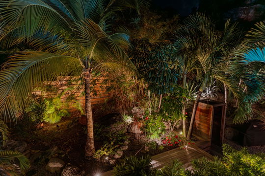 VILLA COZY AMANCAYA BY NIGHT 11