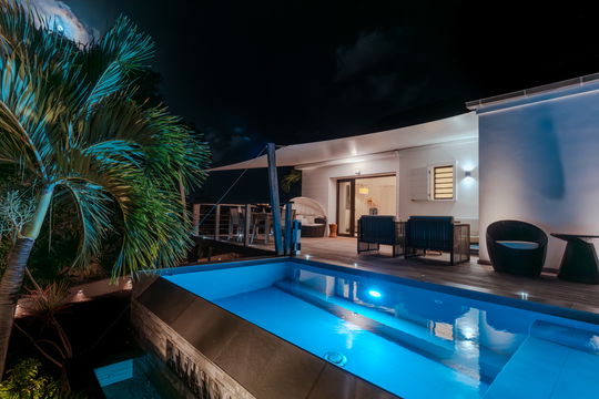 VILLA COZY AMANCAYA BY NIGHT 3