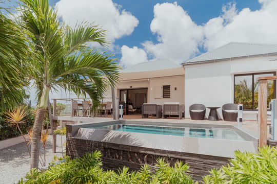VILLA COZY AMANCAYA POOL & TERRACE 4
