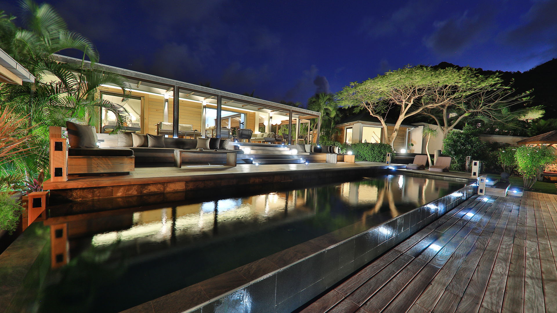 BY NIGHT
