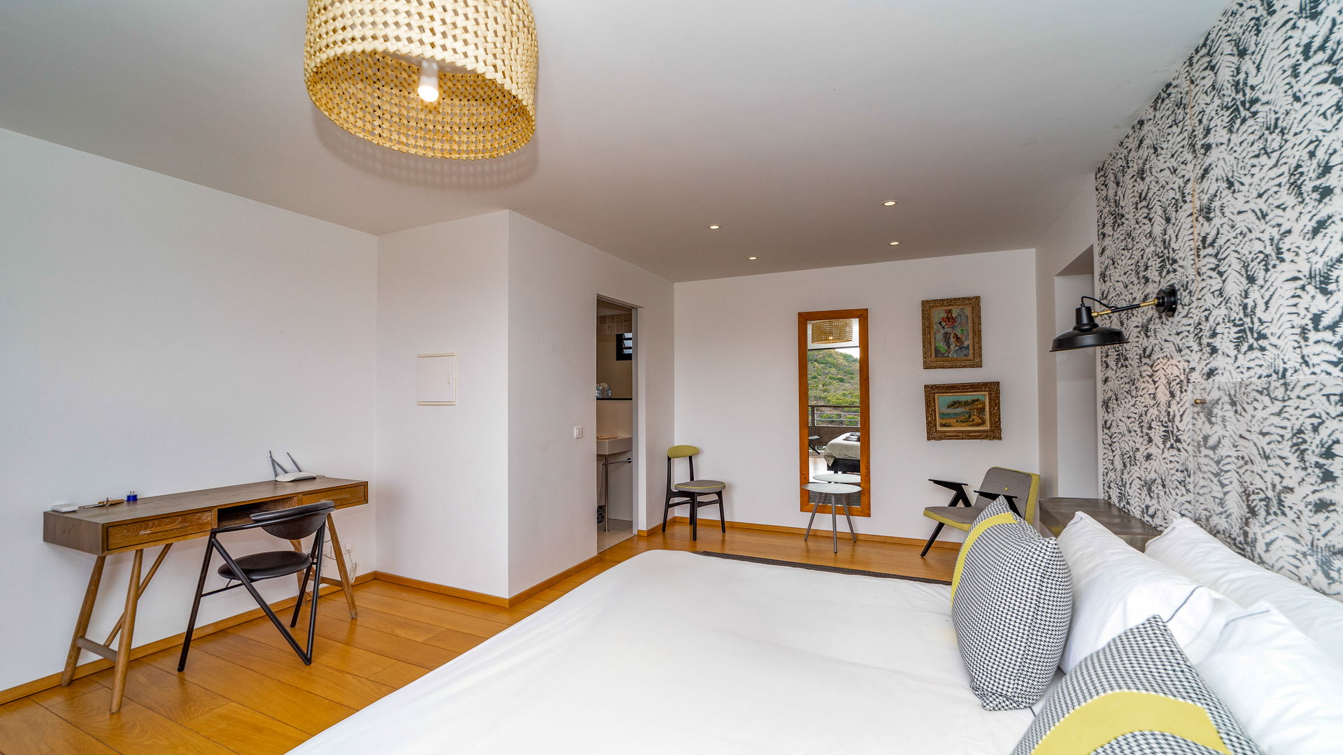 BEDROOM 3
