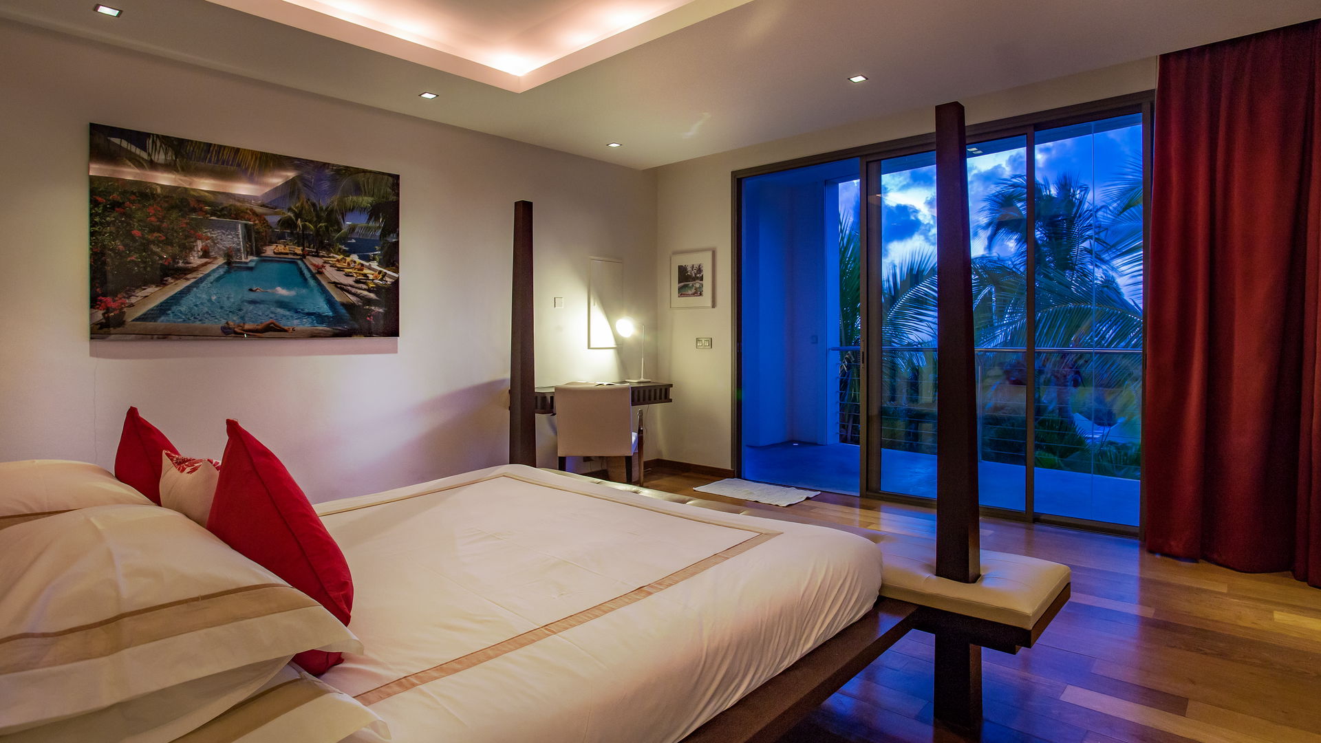 BEDROOM 1