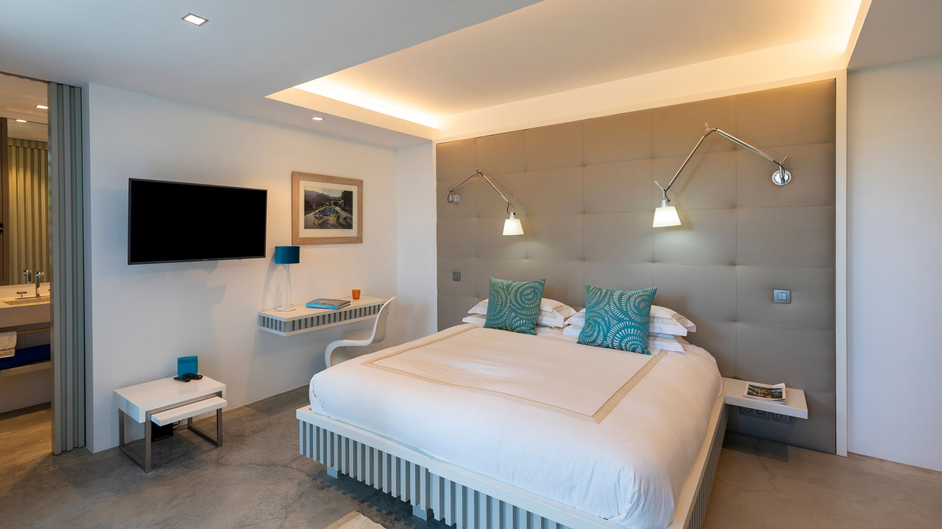 BEDROOM 4