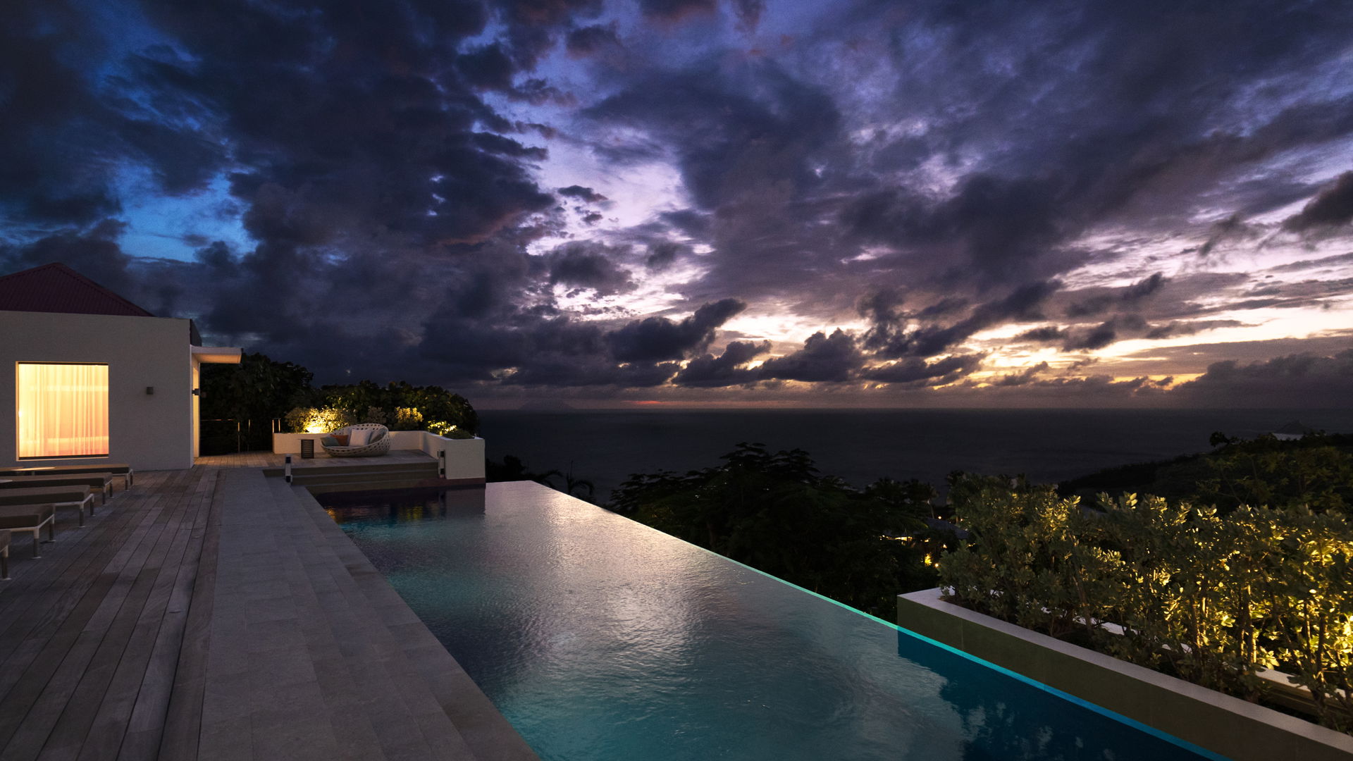 BY NIGHT