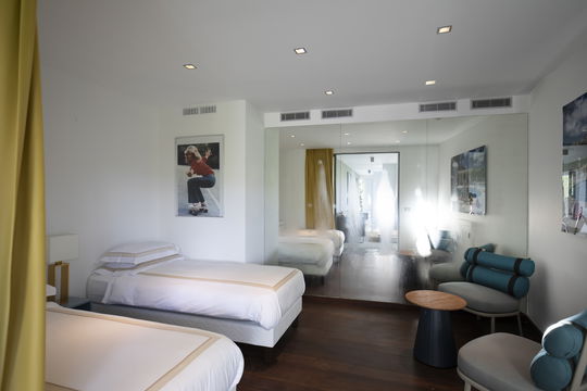 VILLA PALM SPRINGS STAFF ROOM 1