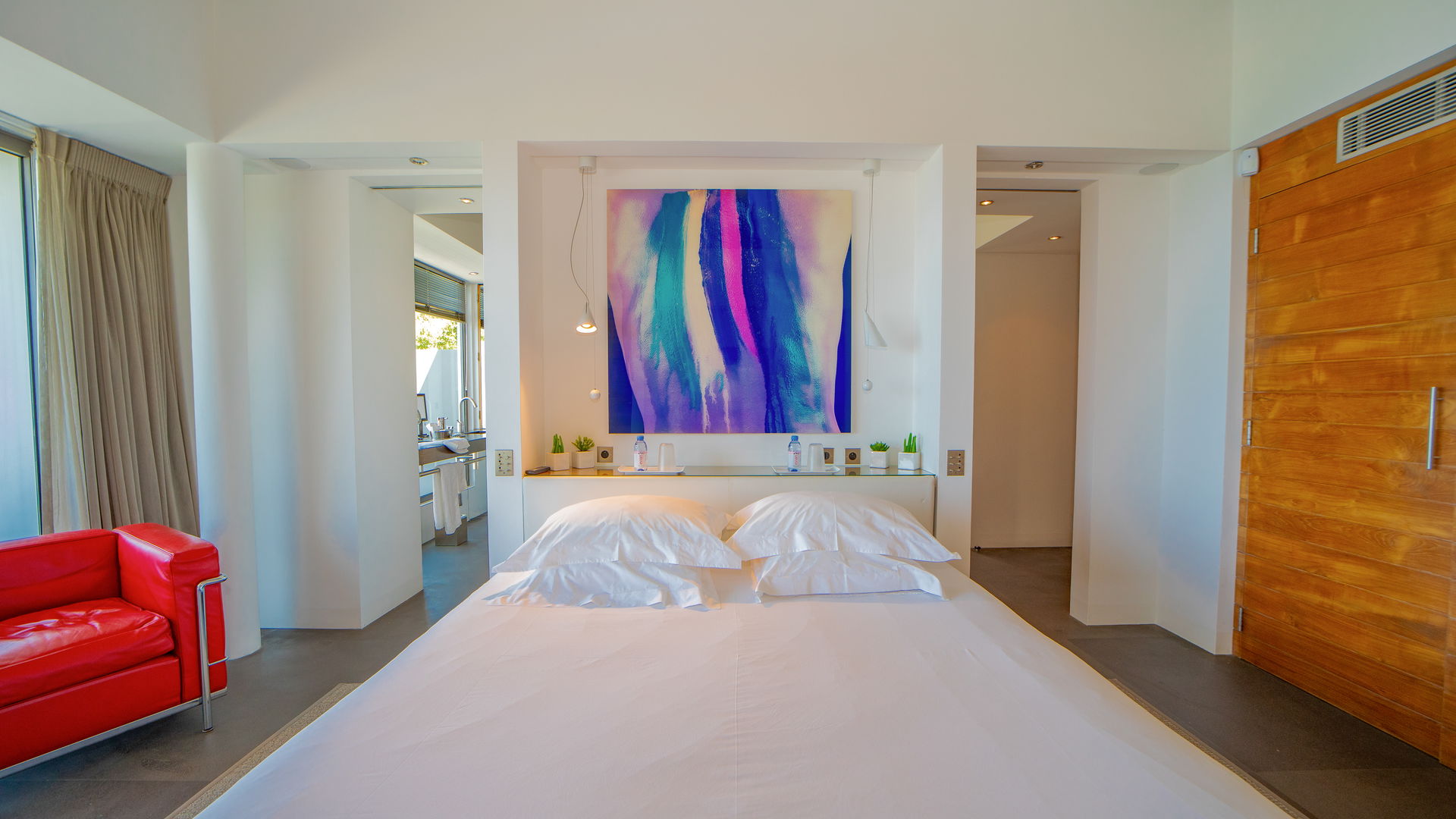 BEDROOM 1