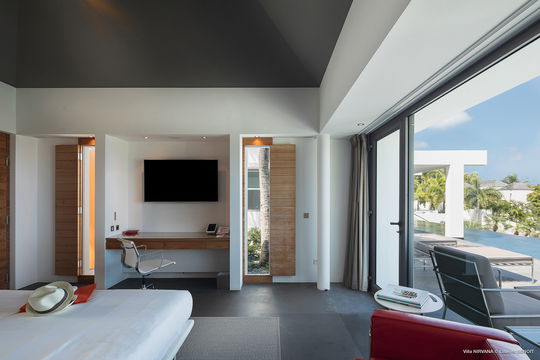 VILLA NIRVANA BEDROOM1 6