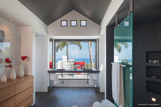 VILLA NIRVANA BEDROOM1 8