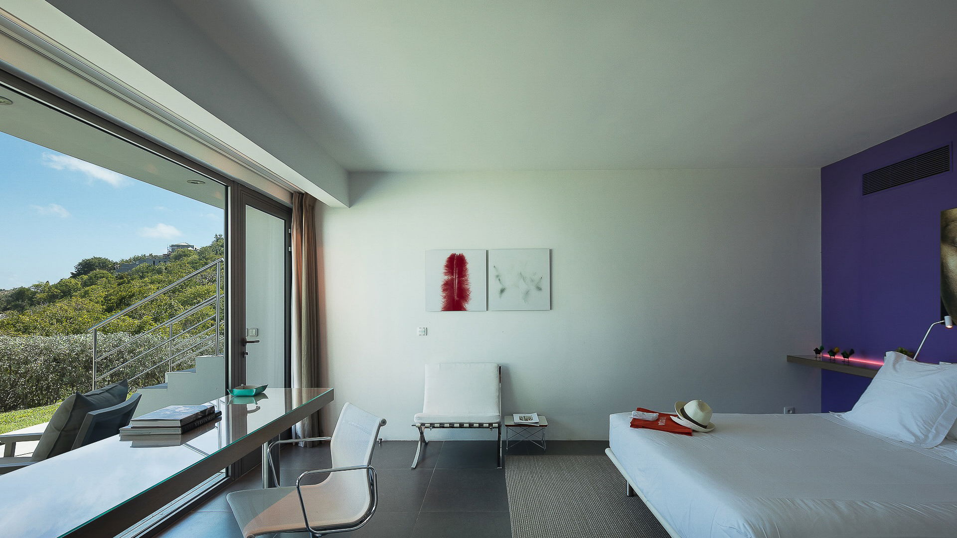 BEDROOM 4