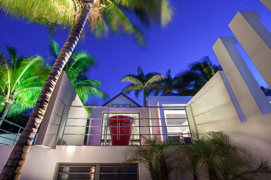 VILLA NIRVANA BY NIGHT 11