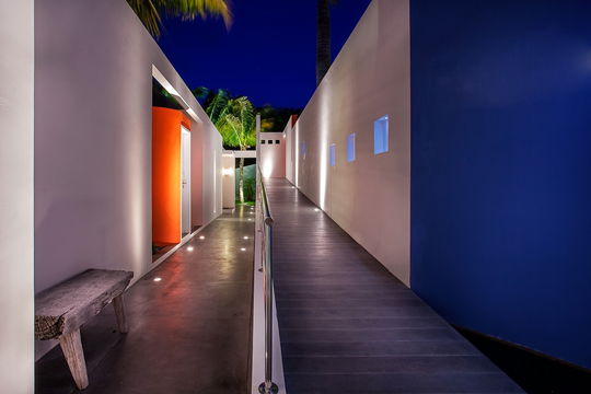 VILLA NIRVANA BY NIGHT 14