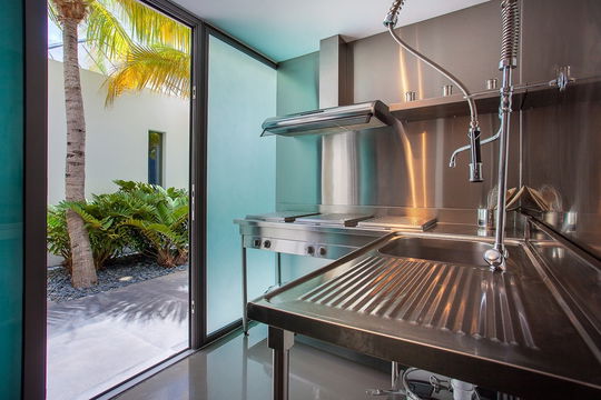 VILLA NIRVANA KITCHEN 6