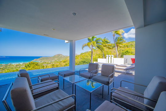 VILLA NIRVANA OUTDOOR LOUNGE AREA 2
