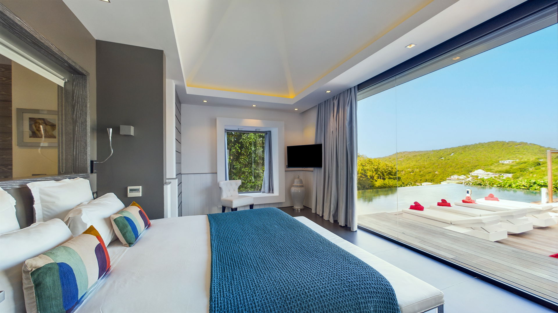 BEDROOM 1
