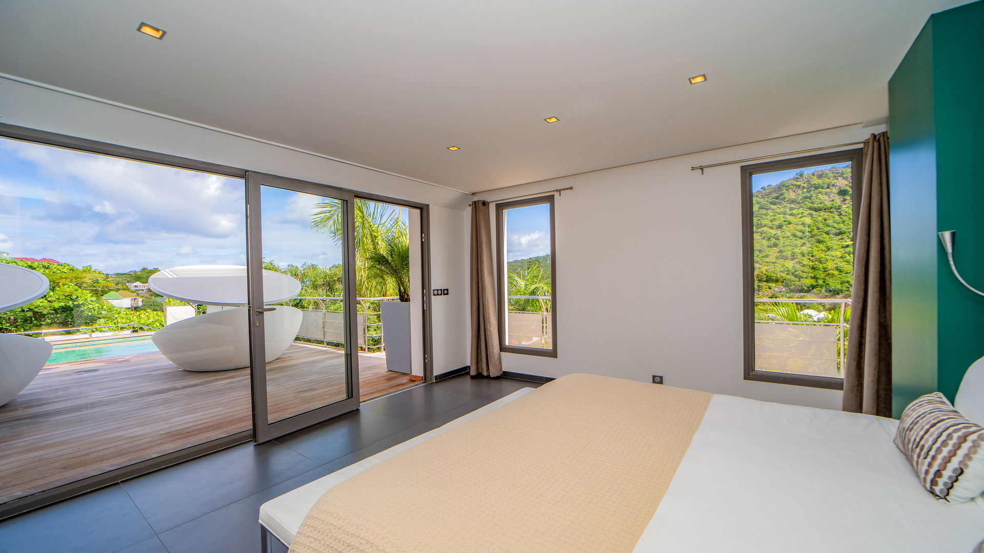 BEDROOM 5