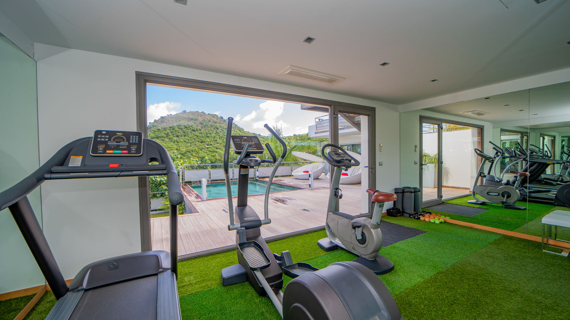 FITNESS AREA