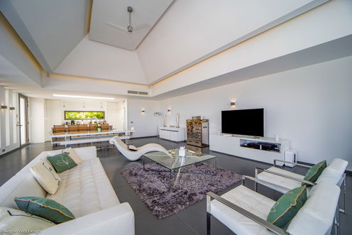 VILLA ETERNITY LIVING AREA 1