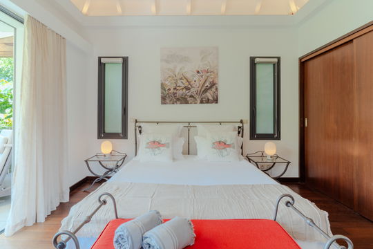 VILLA MAISON ROUGE BEDROOM3 1