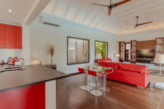 VILLA MAISON ROUGE KITCHEN & DINING AREA 1