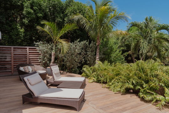VILLA MAISON ROUGE OUTDOOR LOUNGE AREA 7