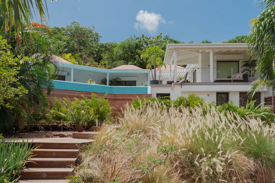 VILLA MAISON ROUGE OUTDOOR LOUNGE AREA 9