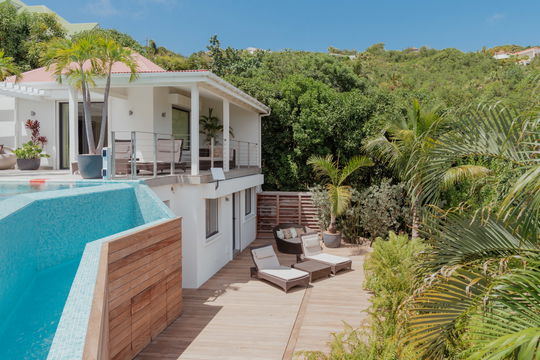 VILLA MAISON ROUGE POOL & TERRACE 4