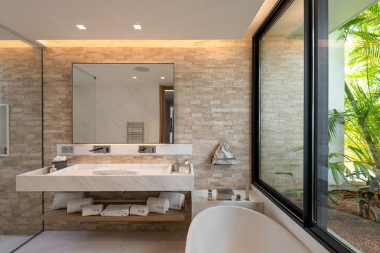 VILLA NEO BEDROOM1 12