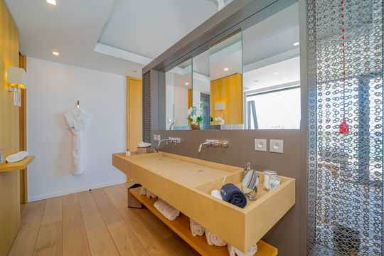 VILLA NEO BEDROOM3 11