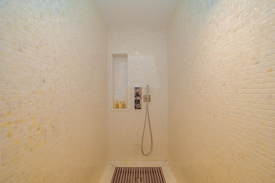 VILLA NEO BEDROOM4 11