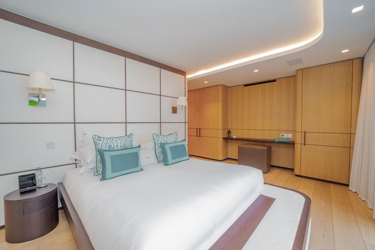 VILLA NEO BEDROOM4 4