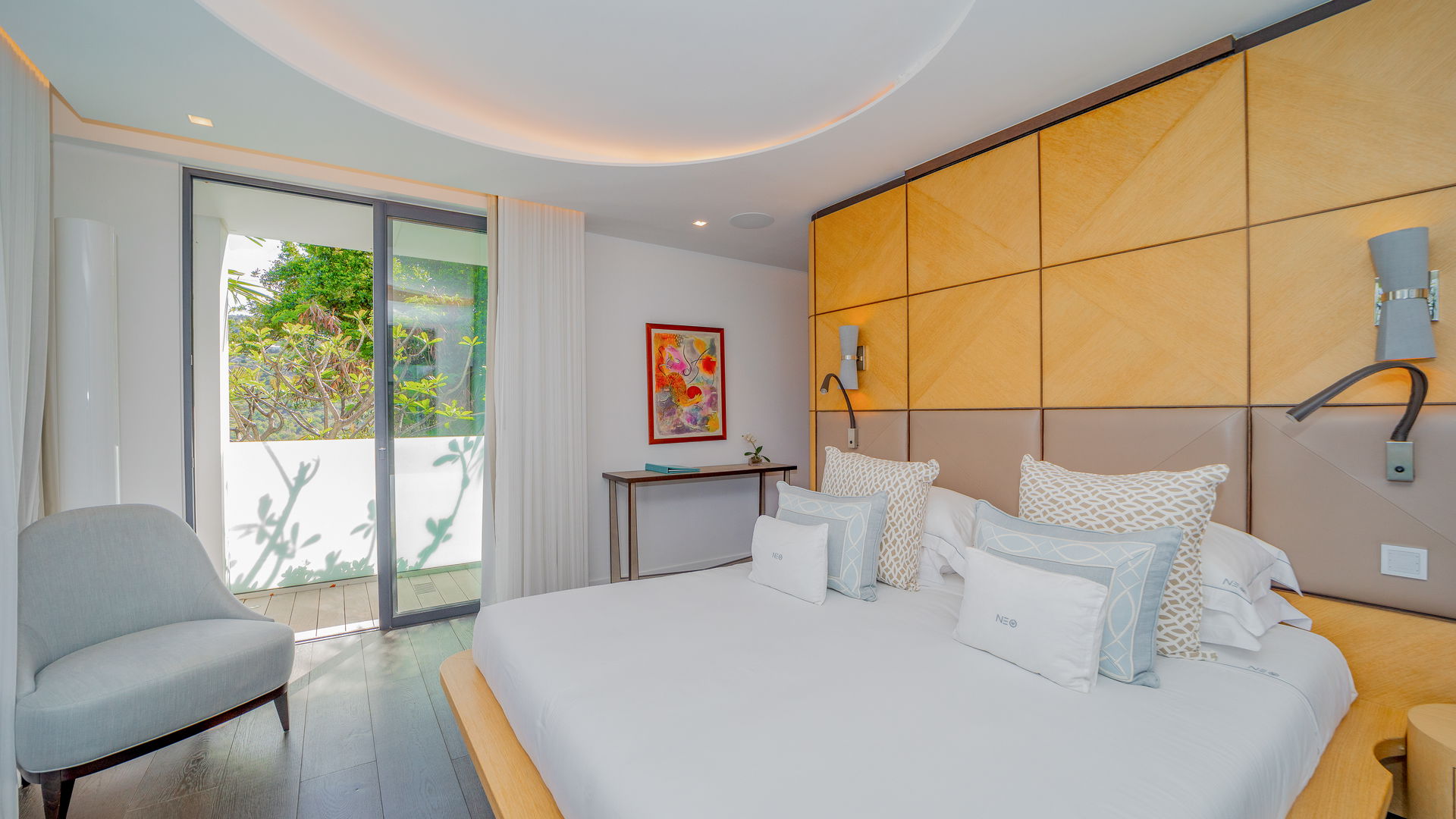 BEDROOM 6