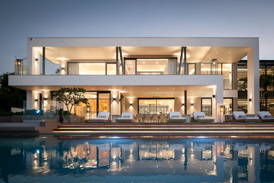 VILLA NEO BY NIGHT 6