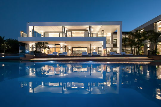 VILLA NEO BY NIGHT 7